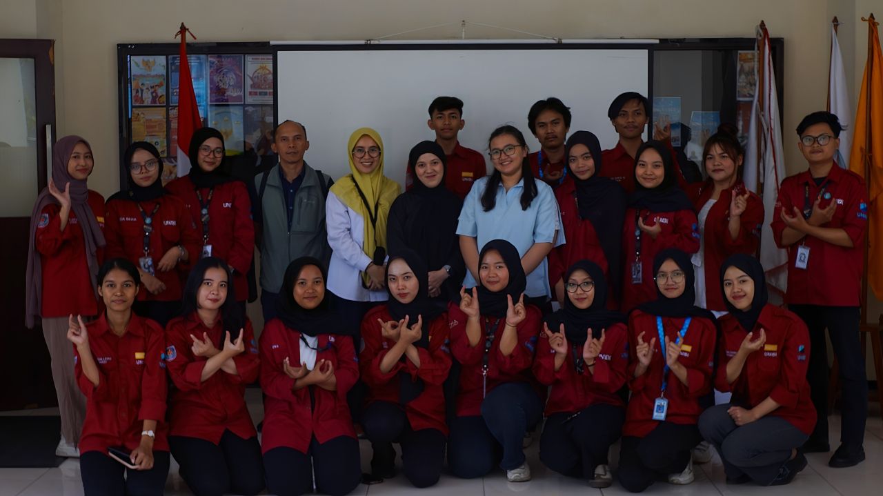 Gambar Ketiga