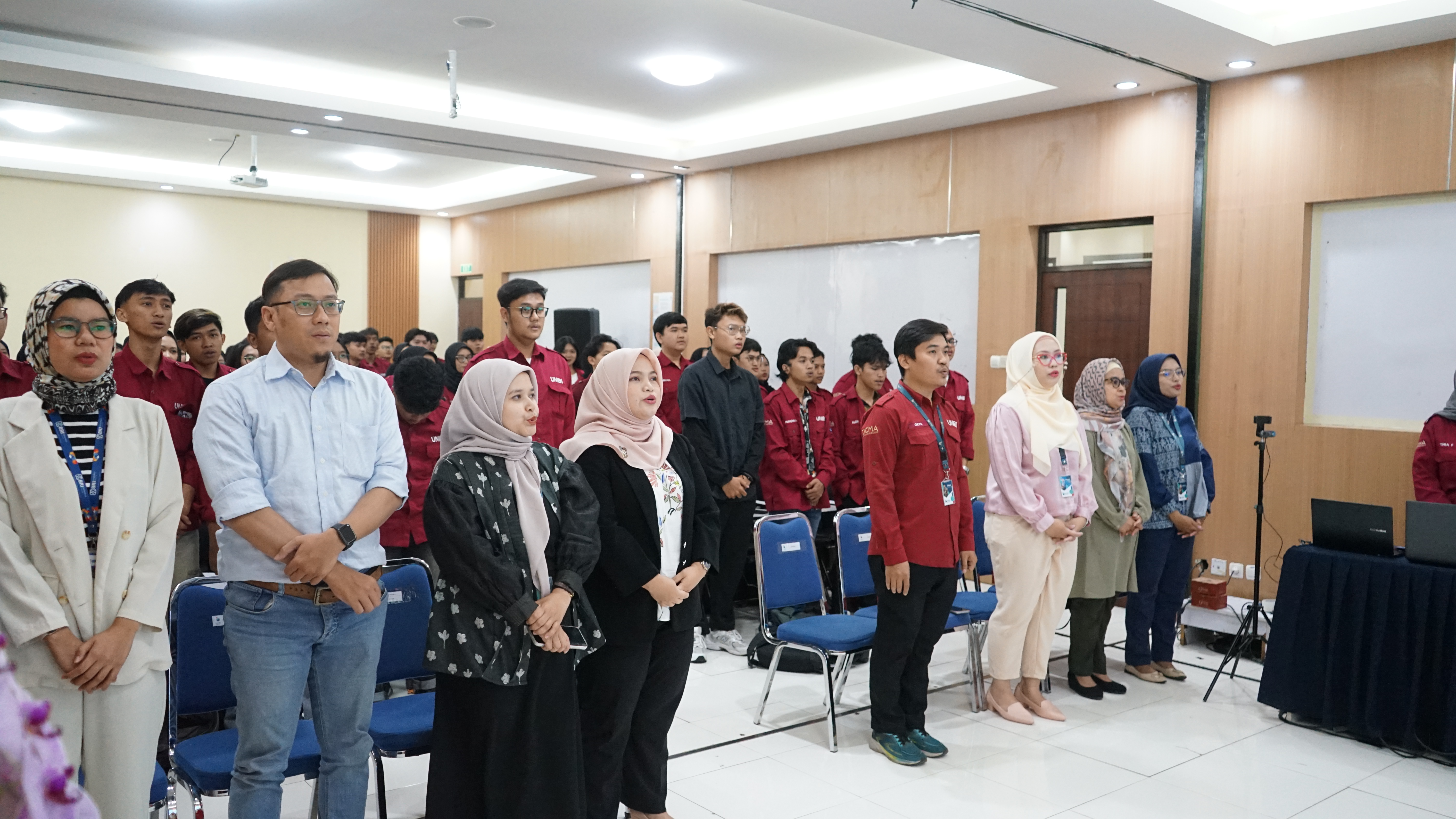Gambar Kedua