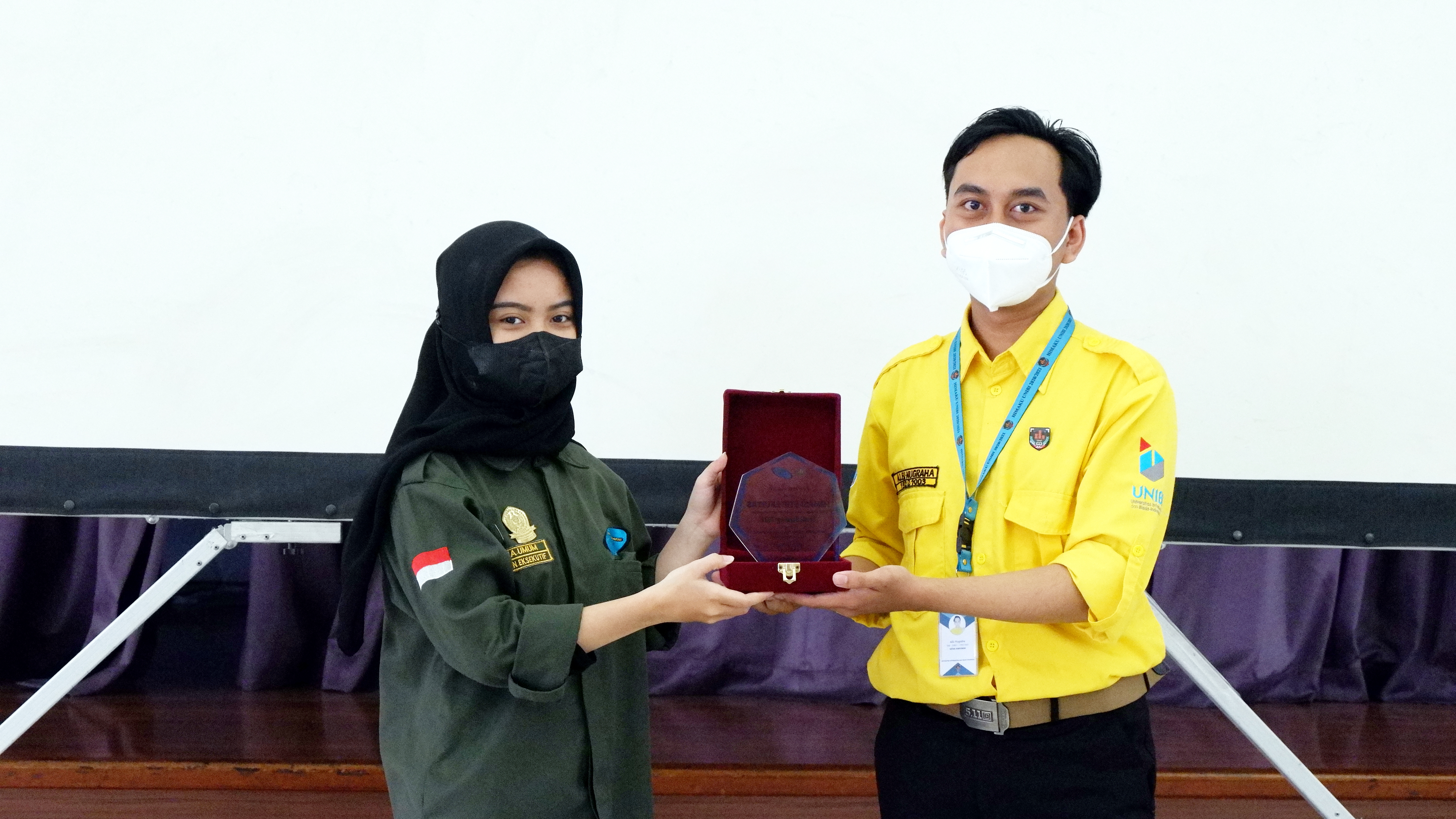 Gambar Ketiga