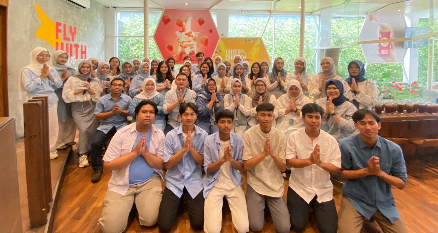 Gambar Ketiga