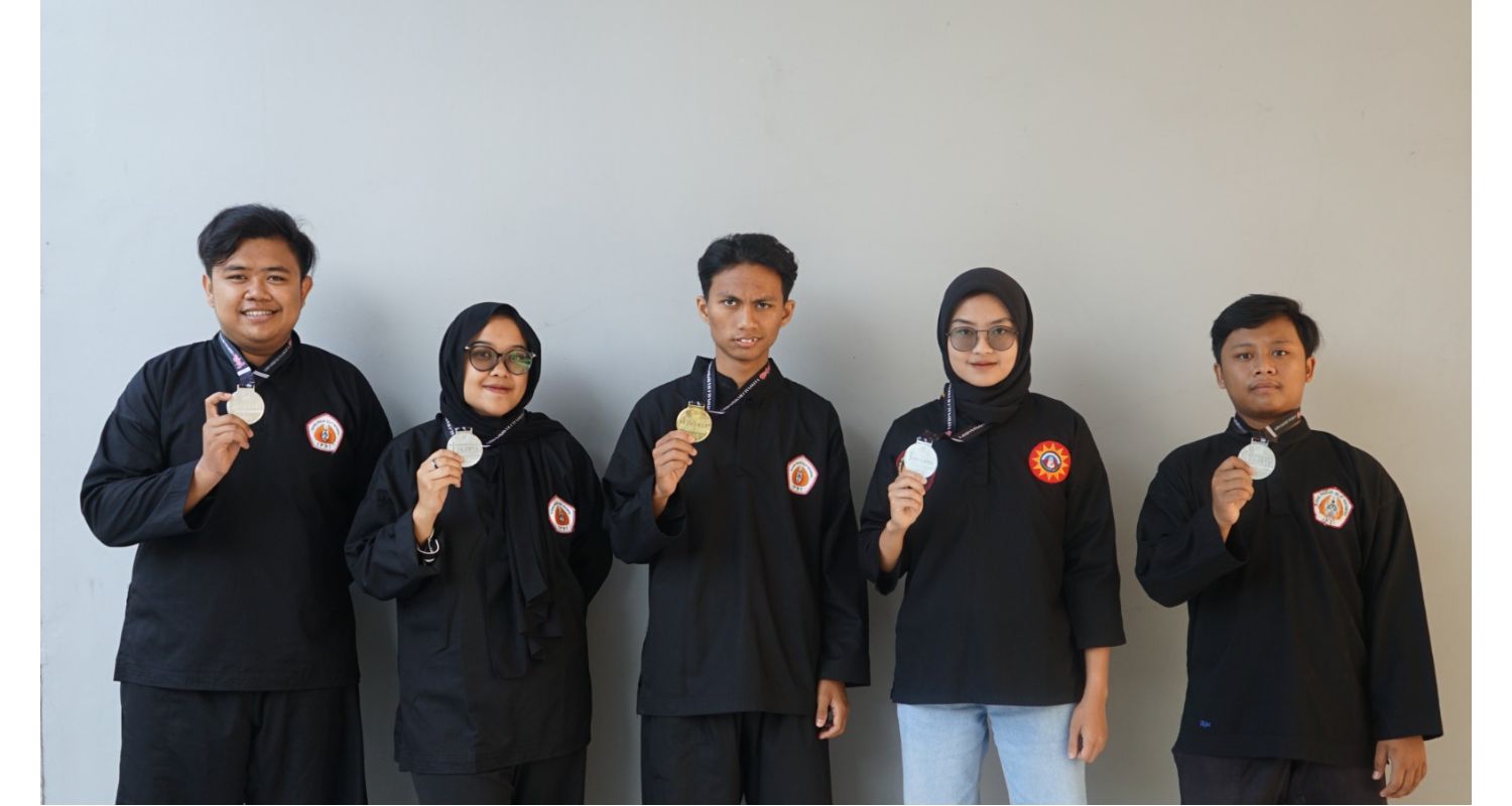 Gambar Kedua